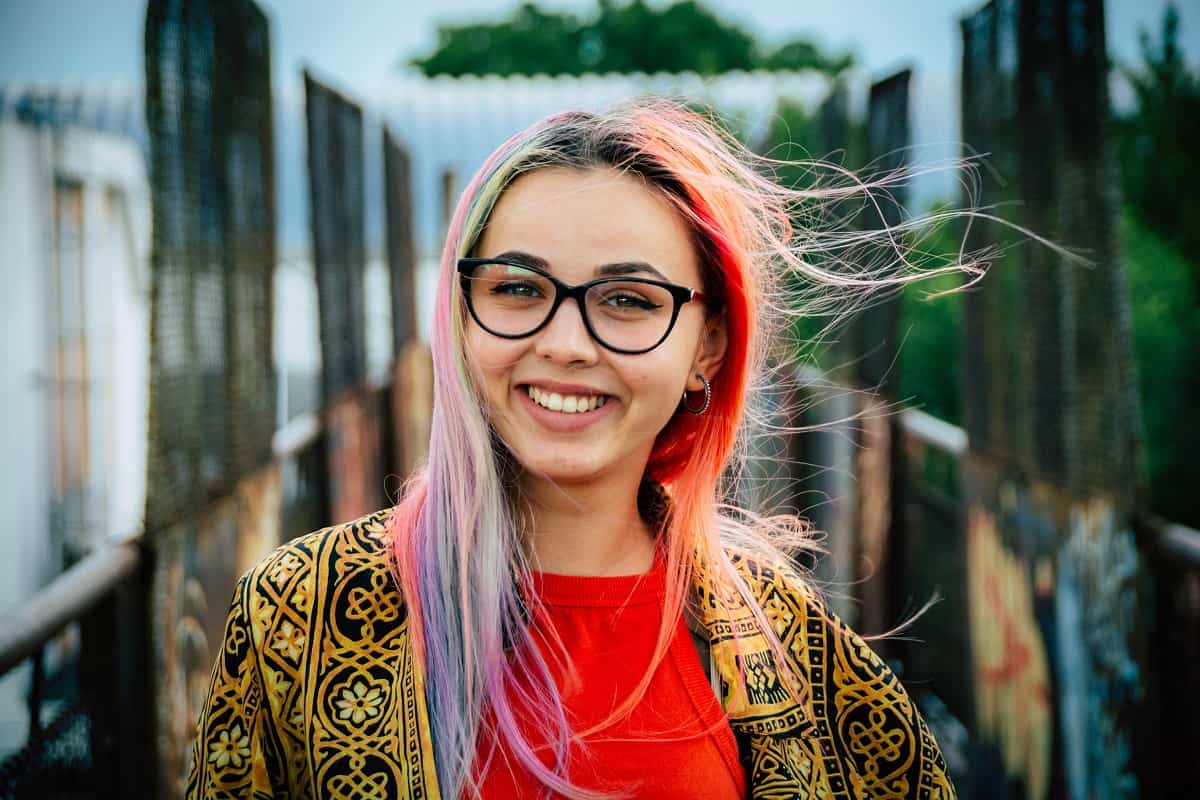 Is Natural Shampoo for Colored Hair Better than Regular Shampoo